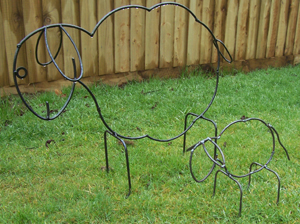 ewe & lamb wrought iron garden feature